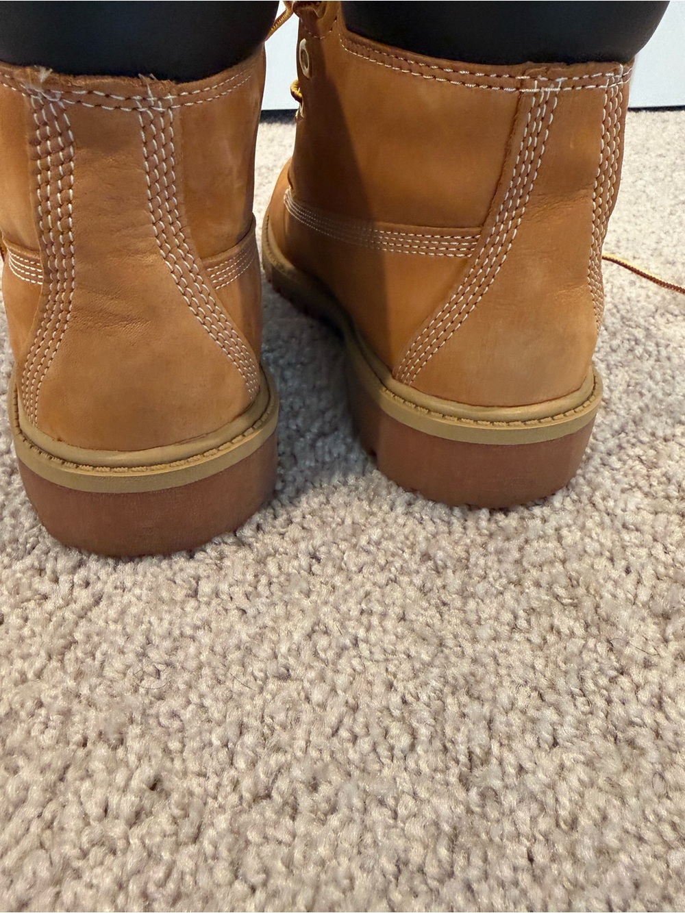 Boot - Picture 2 of 9
